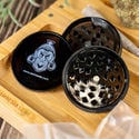 Black Acrylic Grinder (Zamnesia)