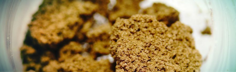 How To Make Dry Sift Hash  Step-By-Step Guide - Zamnesia UK