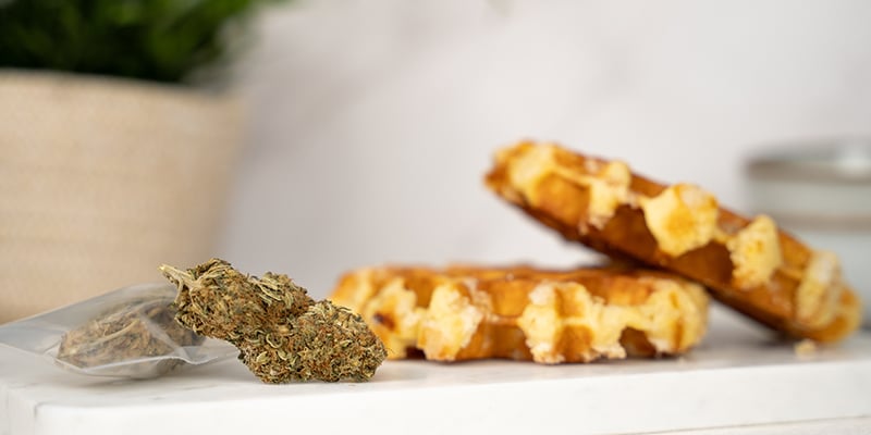 Wie Man Cannabis-Waffeln Zubereitet