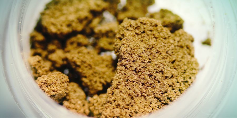 How To Make Dry Sift Hash  Step-By-Step Guide - Zamnesia UK