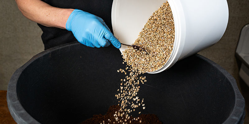 Empty Your Peat Moss And Vermiculite Into Your Mixing Bowl Or Container