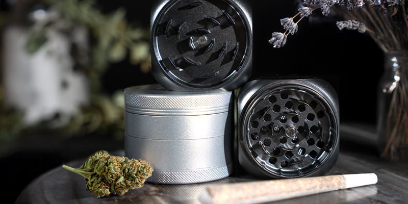 10 Grinders For Serious Stoners